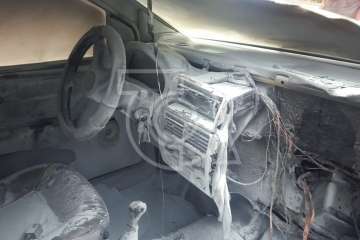 Arde un vehículo de licencia municipal en la carretera de La Pardilla (Foto TA)